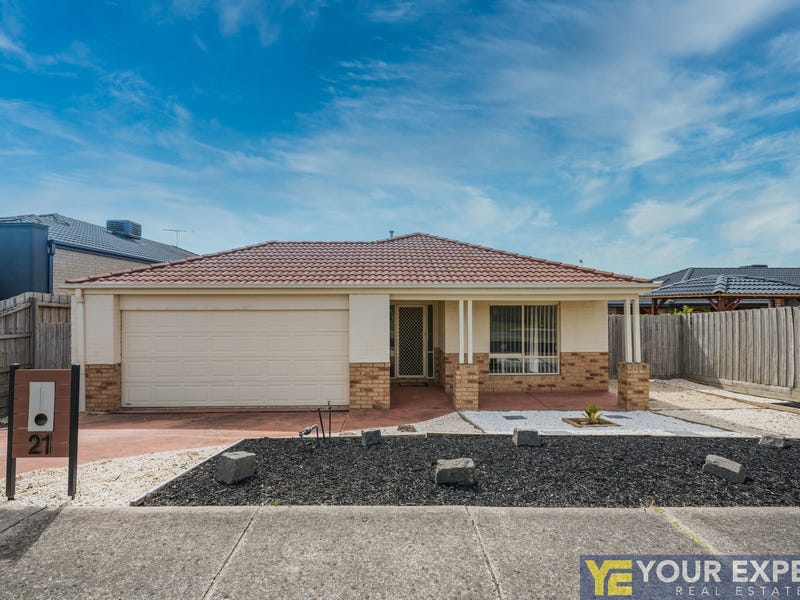 21 Hollington Way, Berwick, VIC 3806