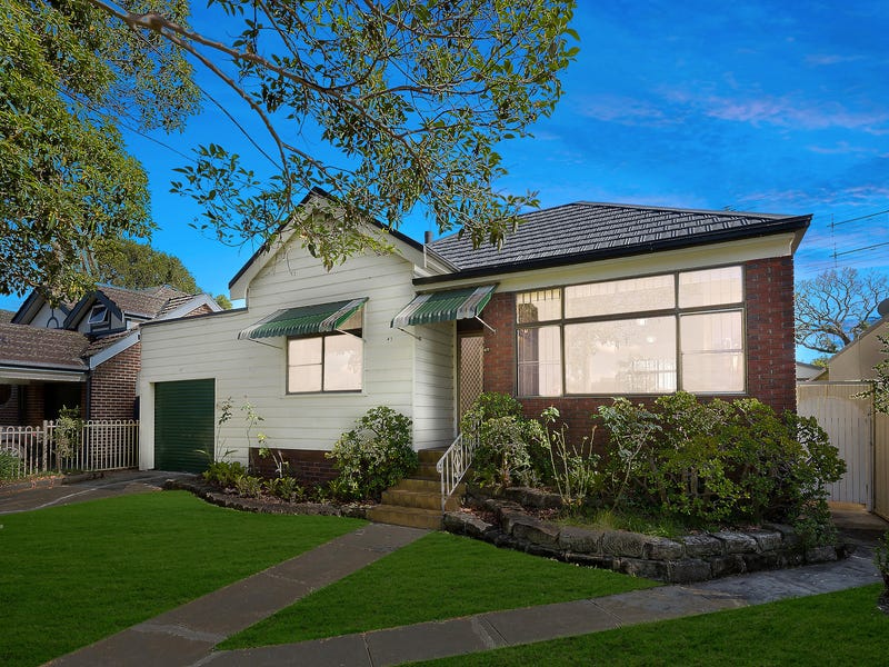 47 Dean Street, Strathfield South, NSW 2136 47 Dean Street, Strathfield South, NSW 2136