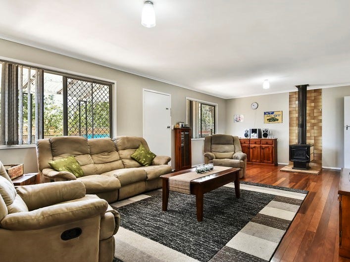 15 Gordonia Court, Morayfield, Qld 4506 Property Details