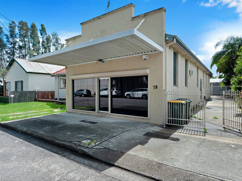19 Herbert Street, Belmont, NSW 2280