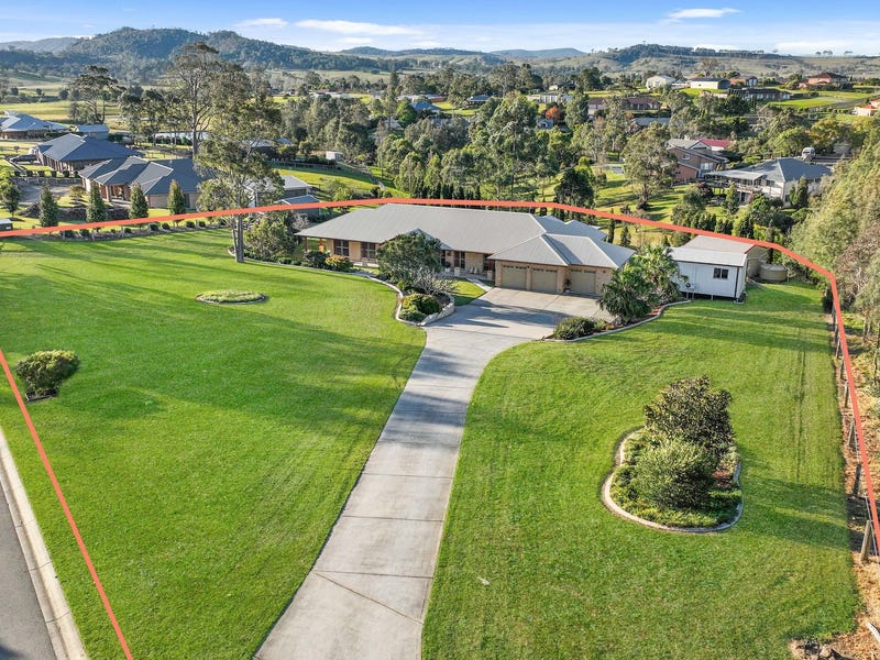 12 Rivergum Drive, Aberglasslyn, NSW 2320 Property Details