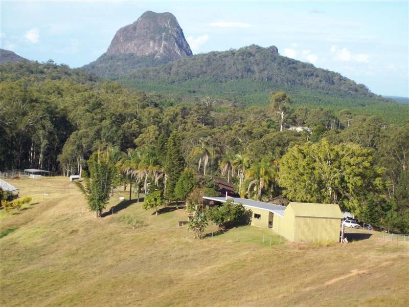 206 Glass House Woodford Road, Glass House Mountains, QLD 4518
