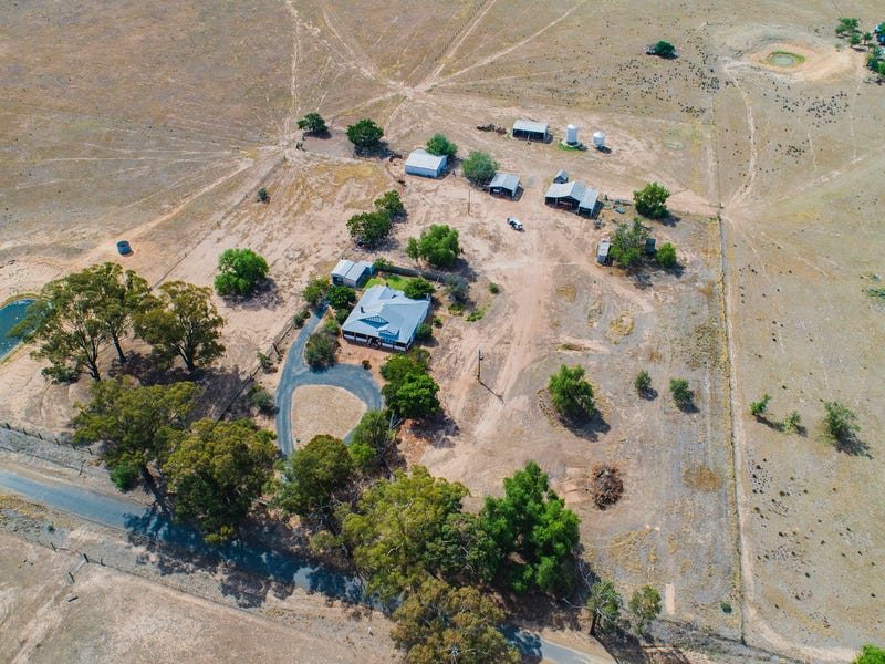 93 Racecourse Lane, Stockinbingal, NSW 2725 Property Details