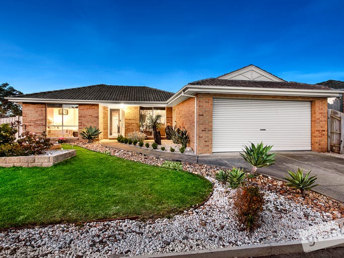 32 Bounty Way, Berwick, Vic 3806 Property Details