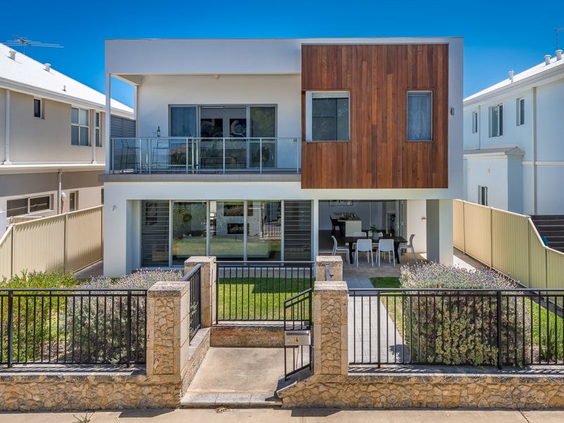 4 Southport Loop, Burns Beach, WA 6028