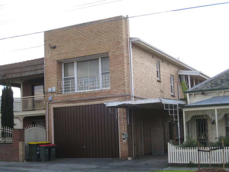 2/17 Albion Street, Essendon, VIC 3040