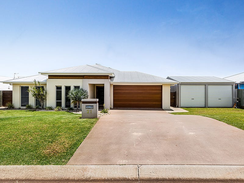 21 Wigan Avenue, Highfields, QLD 4352