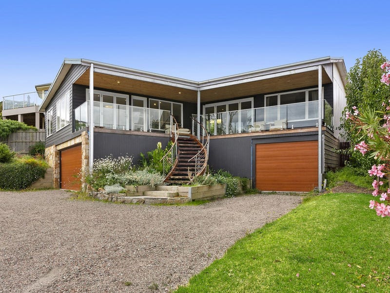 32 Mount Martha Road, Mount Martha, VIC 3934