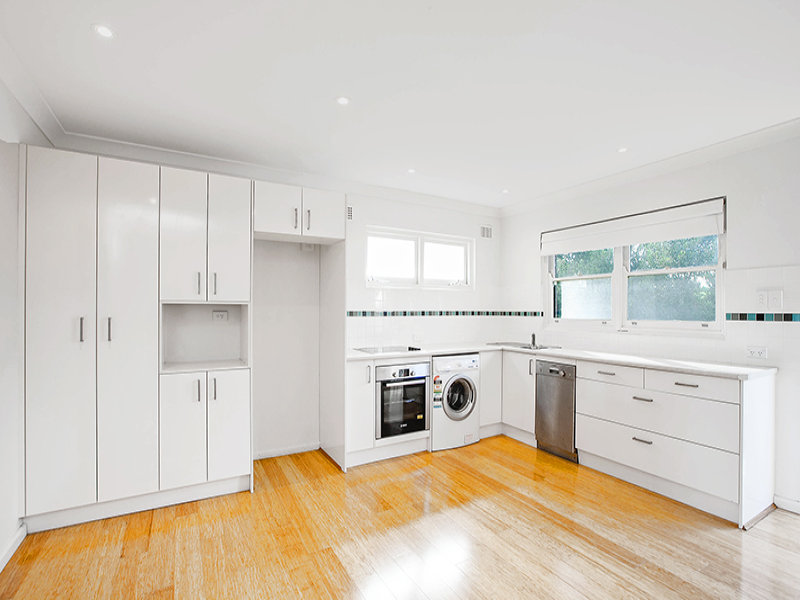 8/65 Renwick St, Marrickville, NSW 2204 Property Details