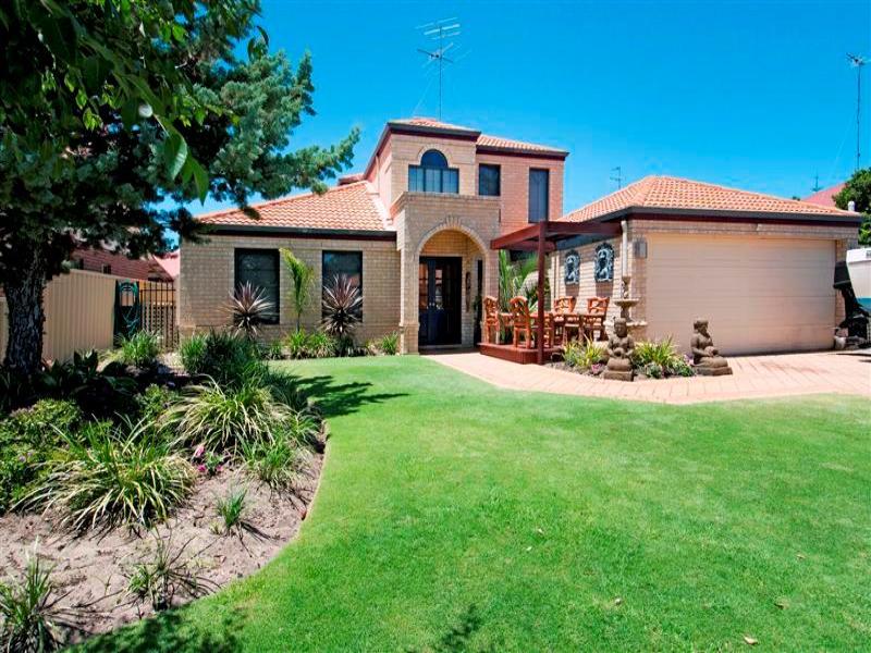 4 Enterprise Ave, Falcon, WA 6210 Property Details