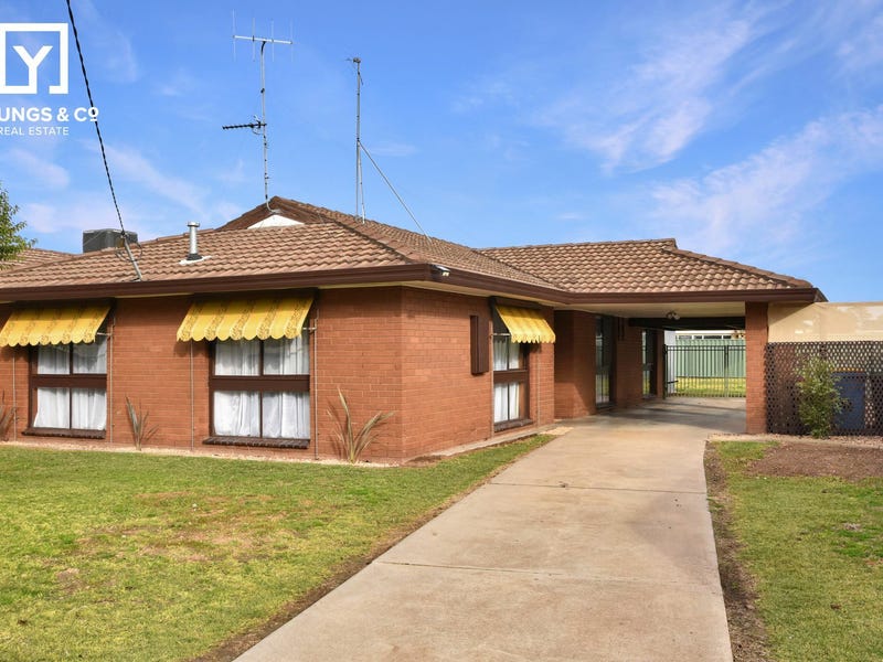 110 Macintosh St, Shepparton, Vic 3630 House for Sale
