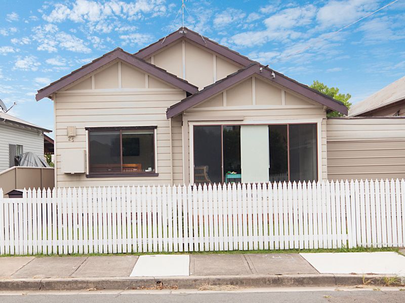 25 Rawson Street, Mayfield, NSW 2304