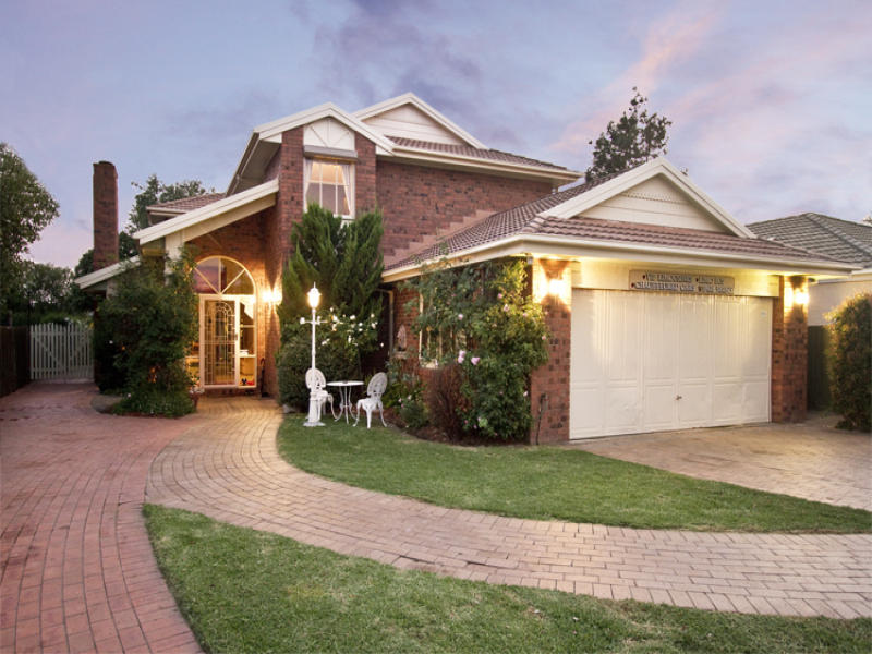 6 John Ryan Drive, South Morang, VIC 3752