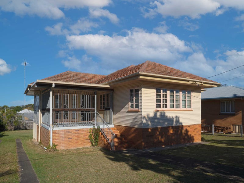 64 Delsie Street, Cannon Hill, QLD 4170