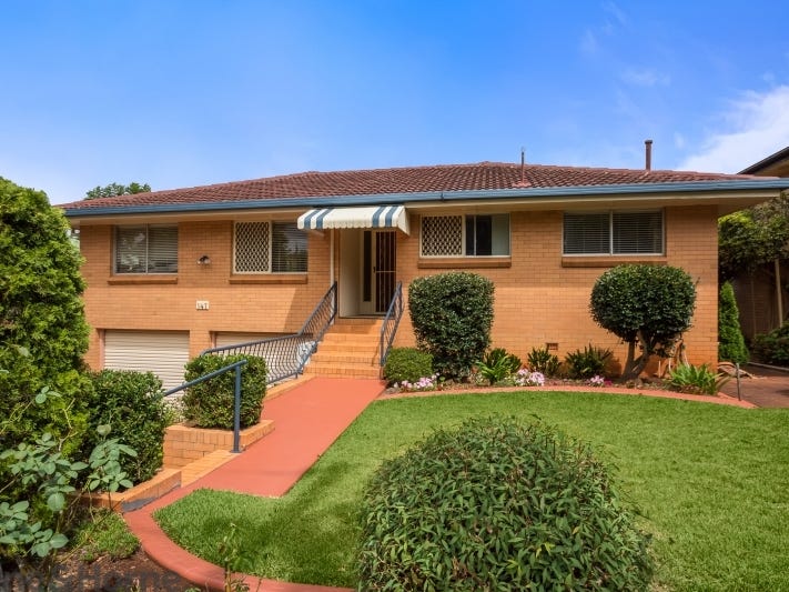 147 Mackenzie Street, East Toowoomba, QLD 4350