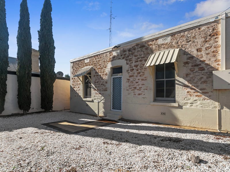 15 Gardiner St, Wallaroo, SA 5556 House for Sale