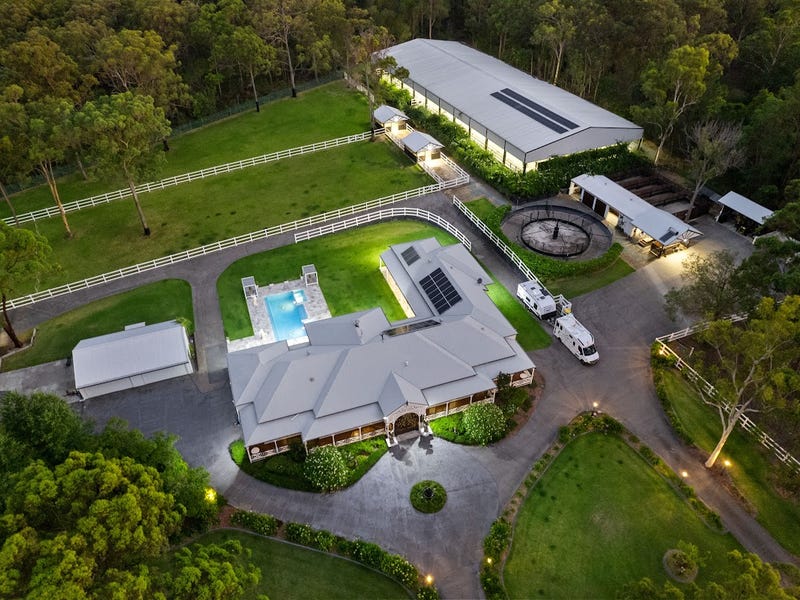 39 Oakridge Street, Burbank, QLD 4156