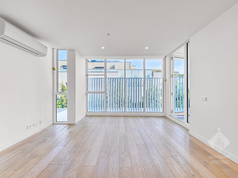 Real Estate & Property for Sale in Wilson St, Brighton, VIC 3186 Pg. 11