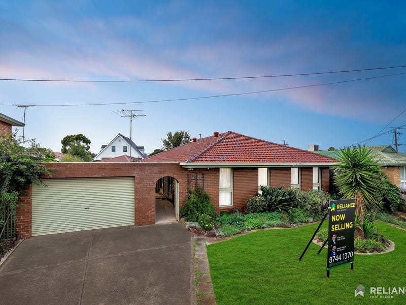 32 Huntingfield Drive, Hoppers Crossing, Vic 3029 House for Sale