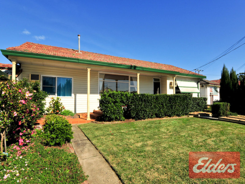 26 Station Road, Toongabbie, NSW 2146 Property Details