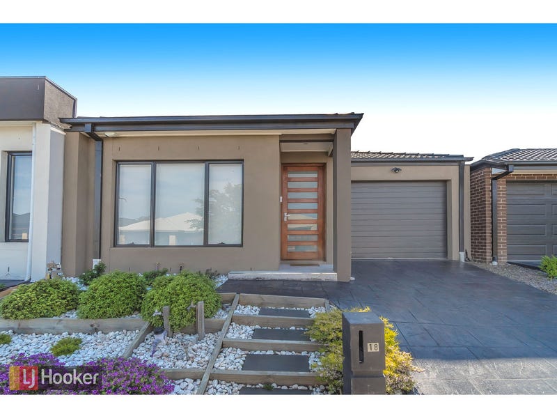 18 Calypso Drive, Mickleham, Vic 3064 Property Details
