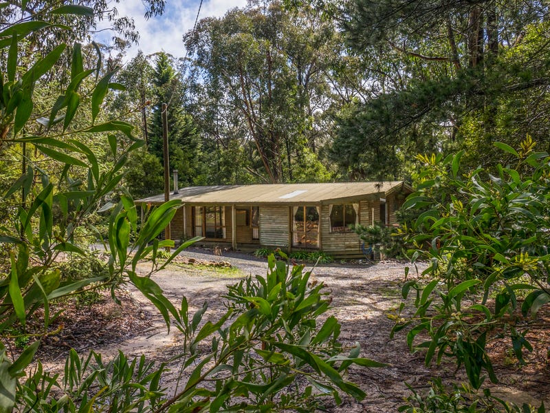 1016 Greendale Trentham Road, Blackwood, Vic 3458 Property Details