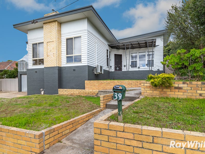 39 Caledonia Street, North Bendigo, VIC 3550