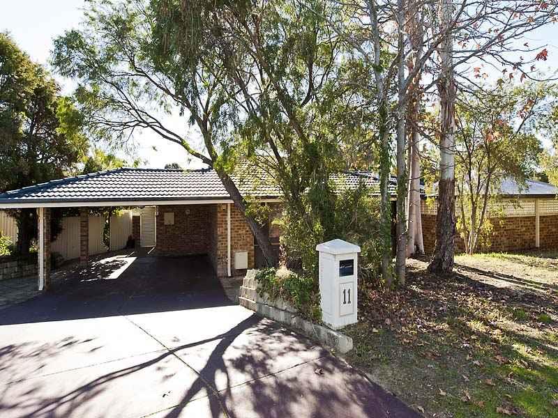 11 Ruthven Place, Duncraig, WA 6023