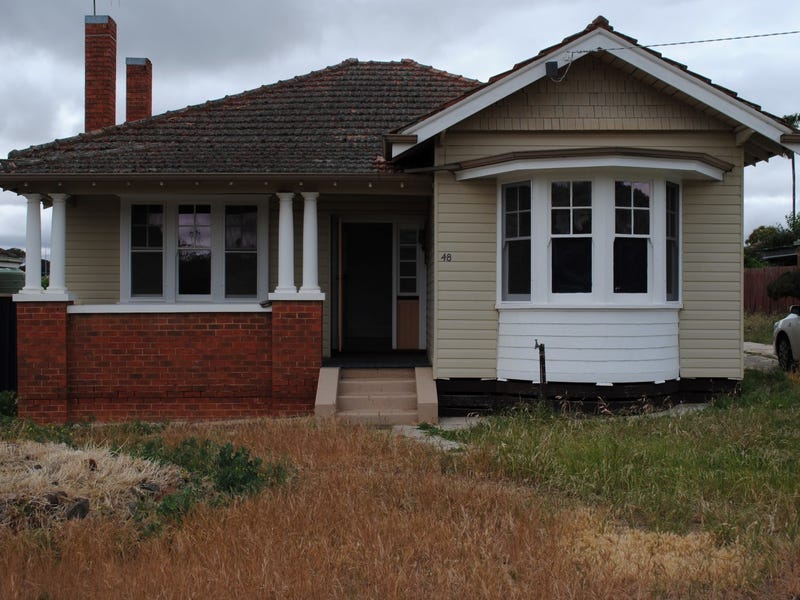 48 Barkly Street, Maryborough, VIC 3465