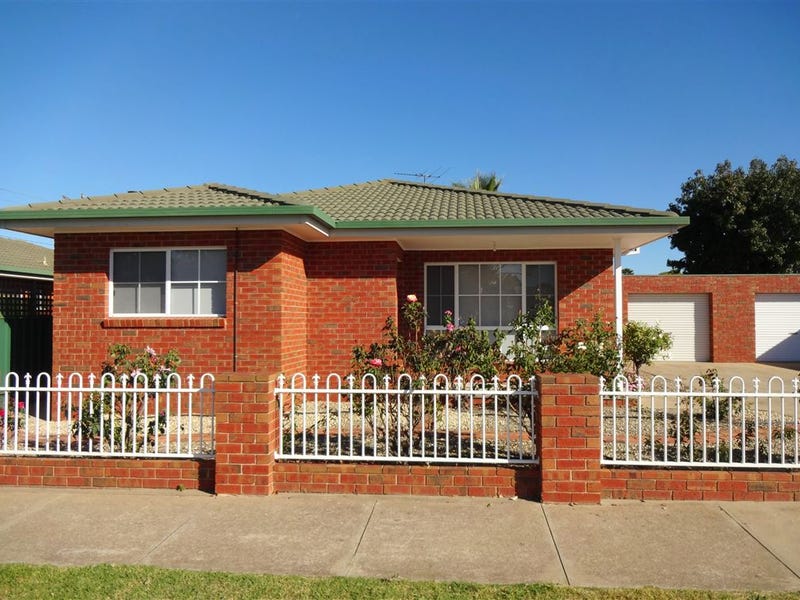 111 Phillipson Street, Wangaratta, VIC 3677