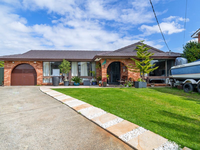 10 Hankins Court, Greenacre, NSW 2190 House for Sale