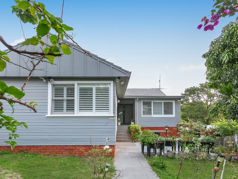 4 Bedroom Houses for Sale in Bardwell Valley, NSW 2207