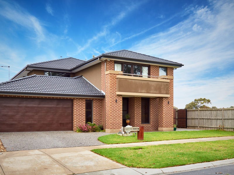 35 Lindwall Drive, Cranbourne West, Vic 3977 House for Sale