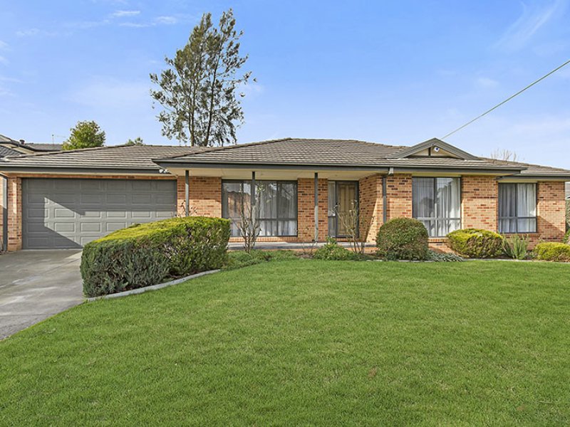 1/2426 Jarvis Avenue, Croydon, VIC 3136