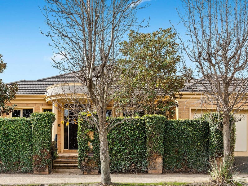 63 Queen Street, Mornington, Vic 3931 Property Details