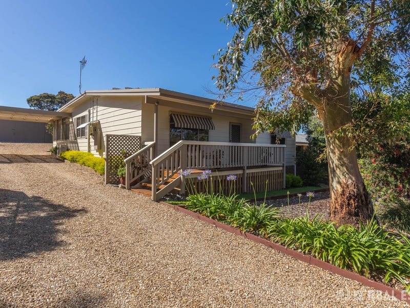132 Canterbury Road, Victor Harbor, SA 5211