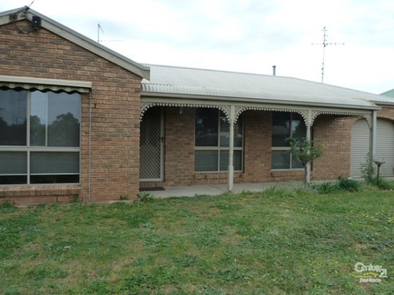 62 Bowen Street, Echuca, Vic 3564 Property Details
