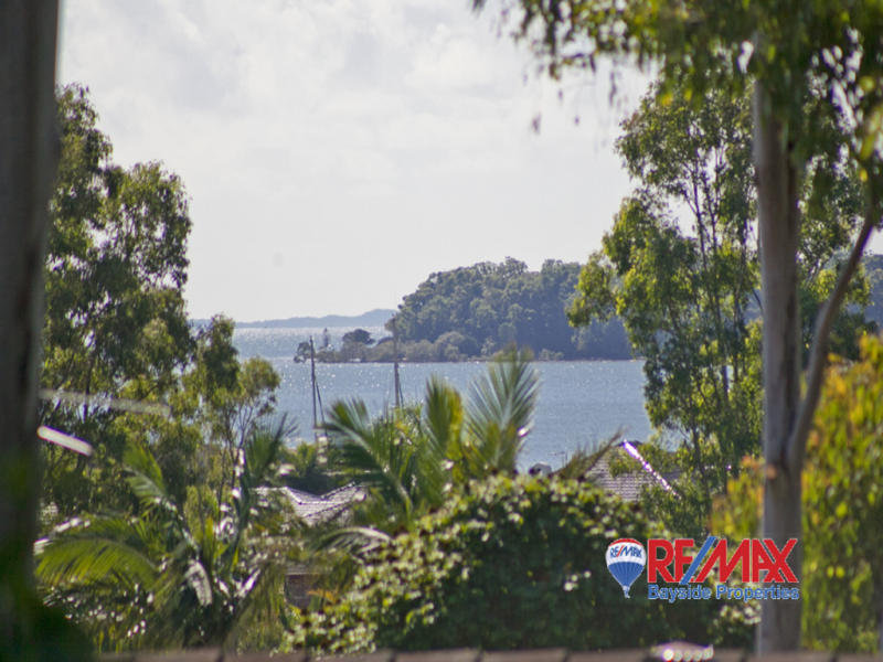 35 Claremont St, Birkdale, Qld 4159 Property Details