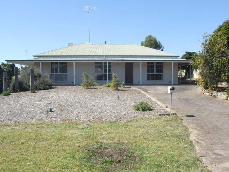 33 Freeling Street, Naracoorte, SA 5271