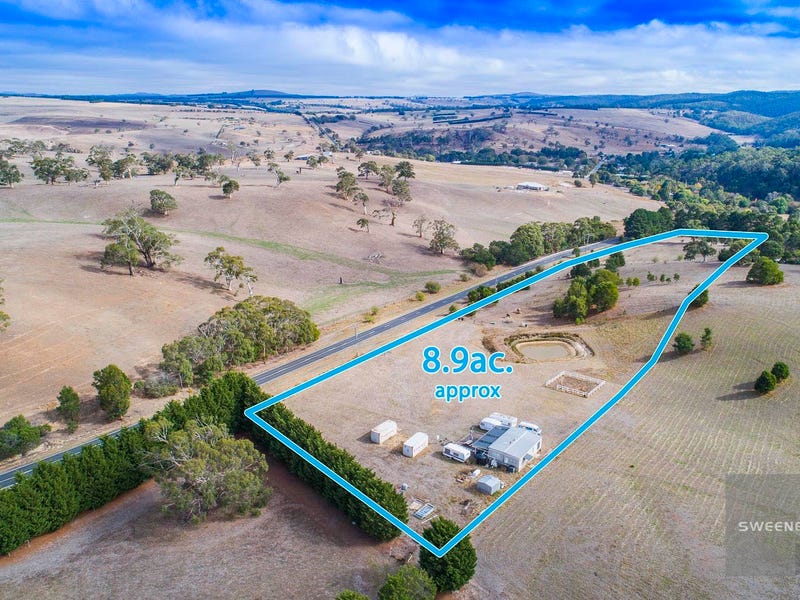 131 GreendaleMyrniong Road, Greendale, Vic 3341 Property Details