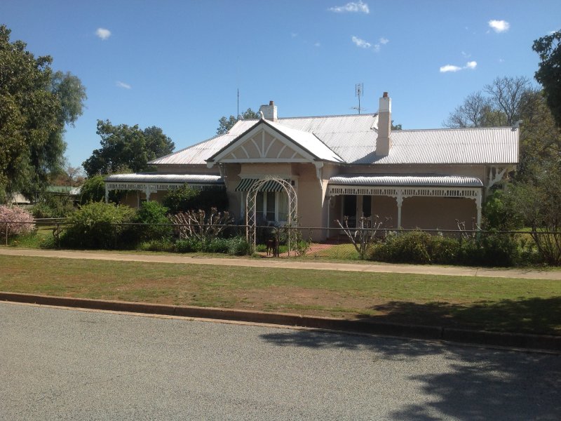 35 Bygoo Street, Ardlethan, NSW 2665