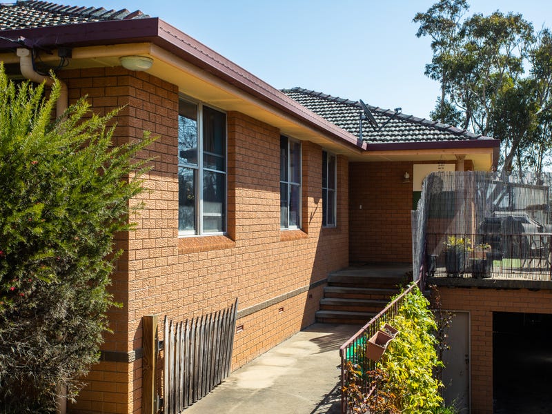 8 Proctor Street, Armidale, NSW 2350 Property Details