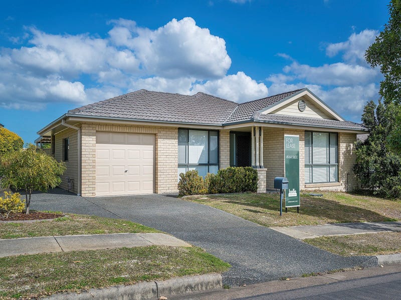 8 Araminta Chase, Cameron Park, NSW 2285