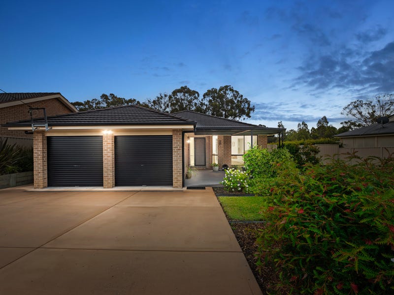 10 Tomalpin Street, Kearsley, NSW 2325 Property Details