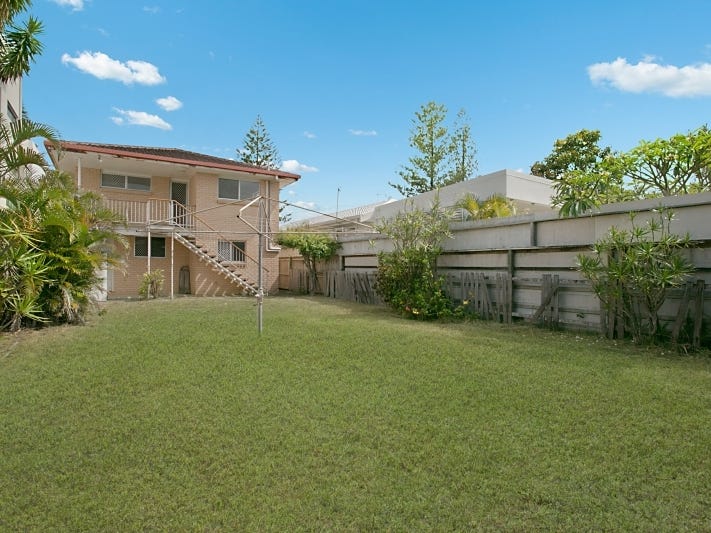 15 Alfred Street, Mermaid Beach, QLD 4218