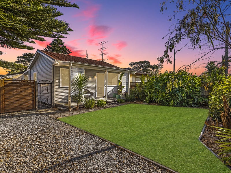 221 Ocean Beach Road, Woy Woy, NSW 2256