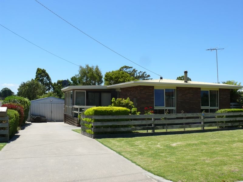 6 Bungaree Avenue, Paynesville, Vic 3880 Property Details