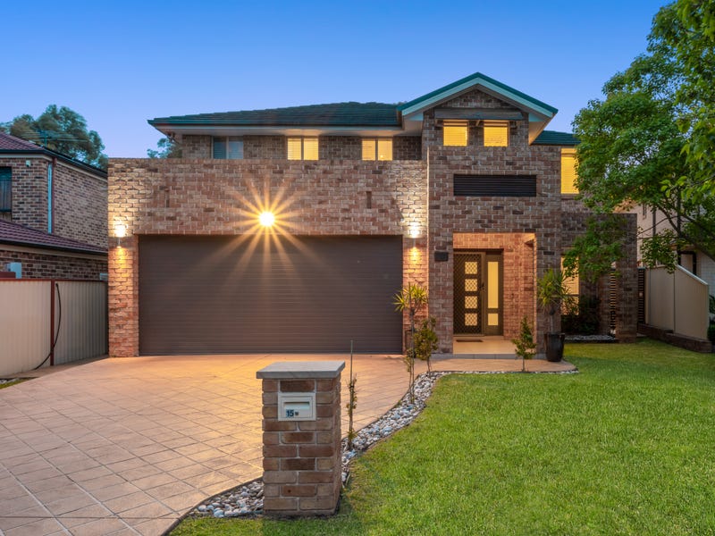 15 Hannan Place, Prairiewood, NSW 2176 Property Details