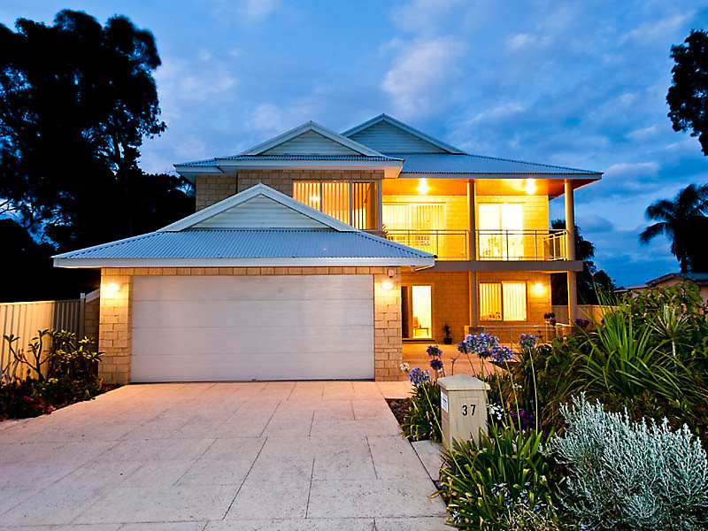 37 Tanjinn Street, Dawesville, WA 6211