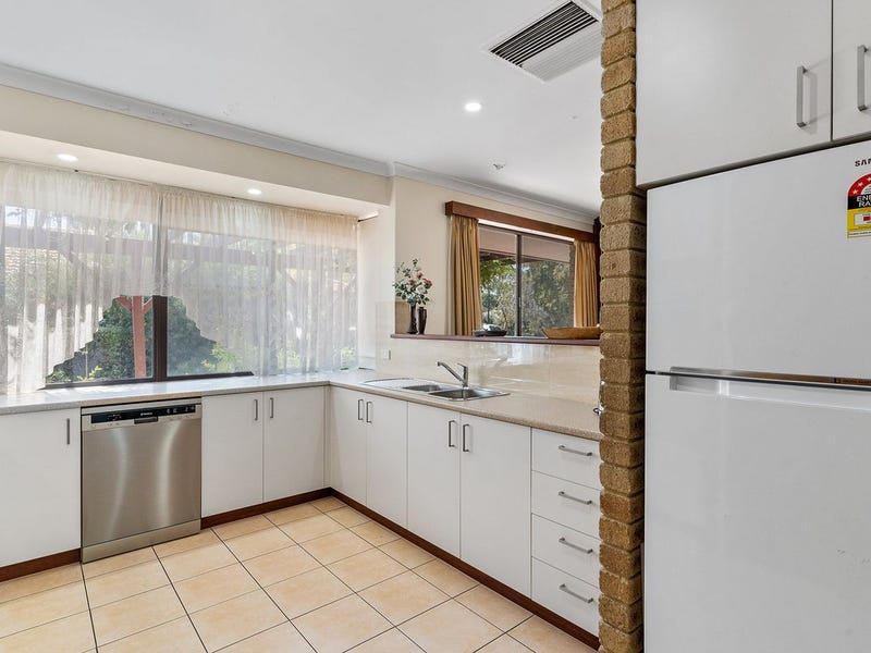 101A Calais Road, Wembley Downs, WA 6019